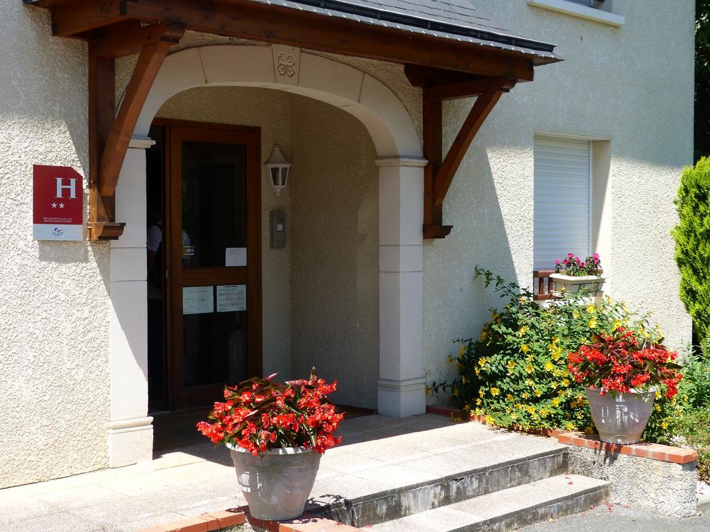 Hotel Restaurant Le Bourgneuf Morlaas Екстериор снимка